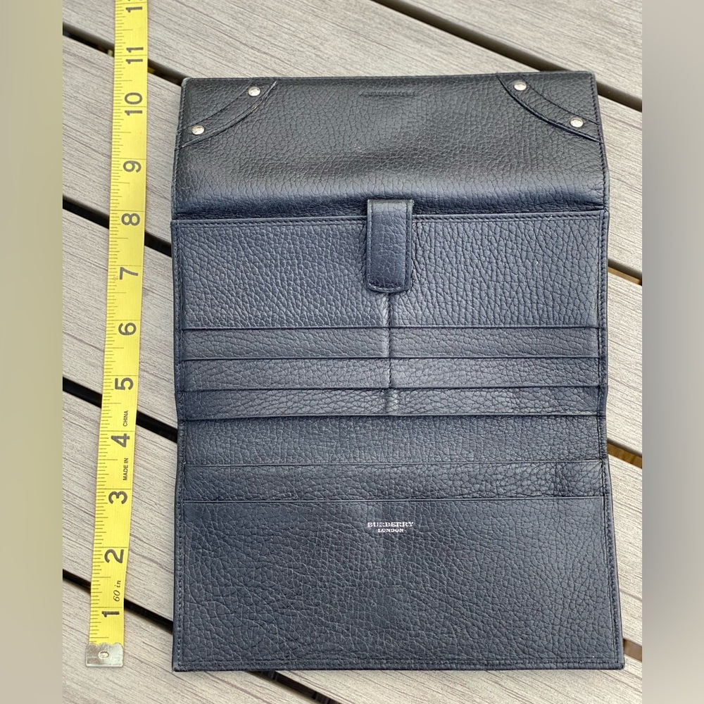 Burberry Leather Long Wallet🖤BLACK🖤Embossed/Bifold+envelope pouch🔥made🇮🇹EUC - Picture 16 of 16